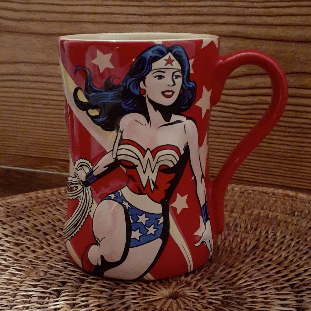 vtg Wonder Woman Mug